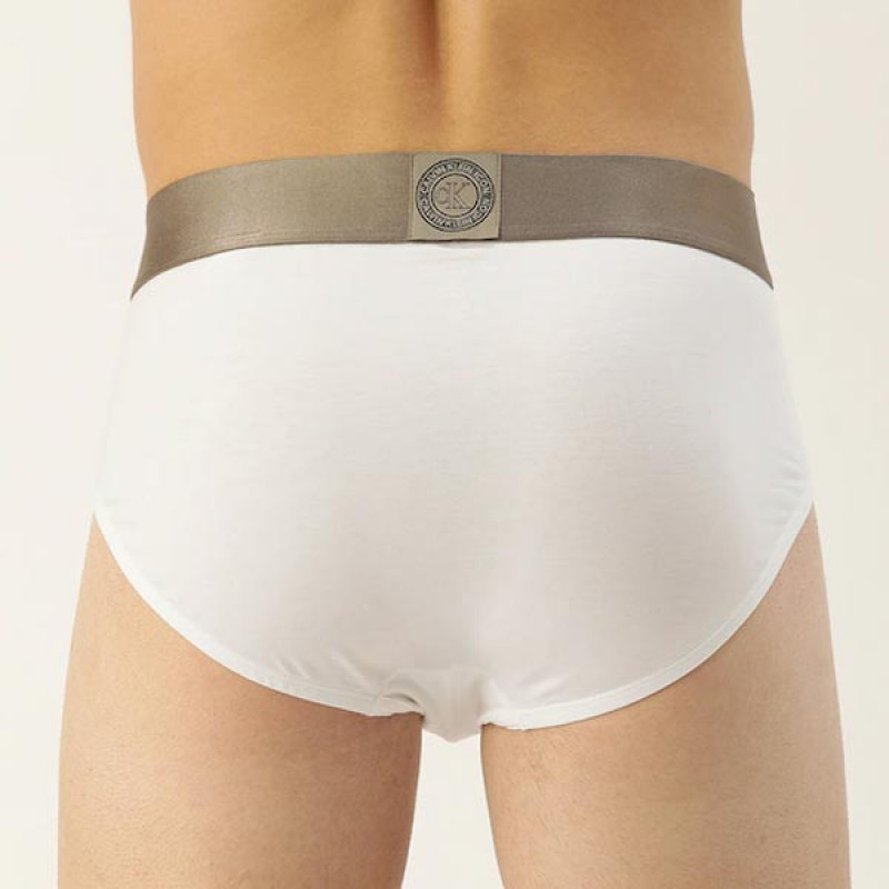 Men White Solid Briefs