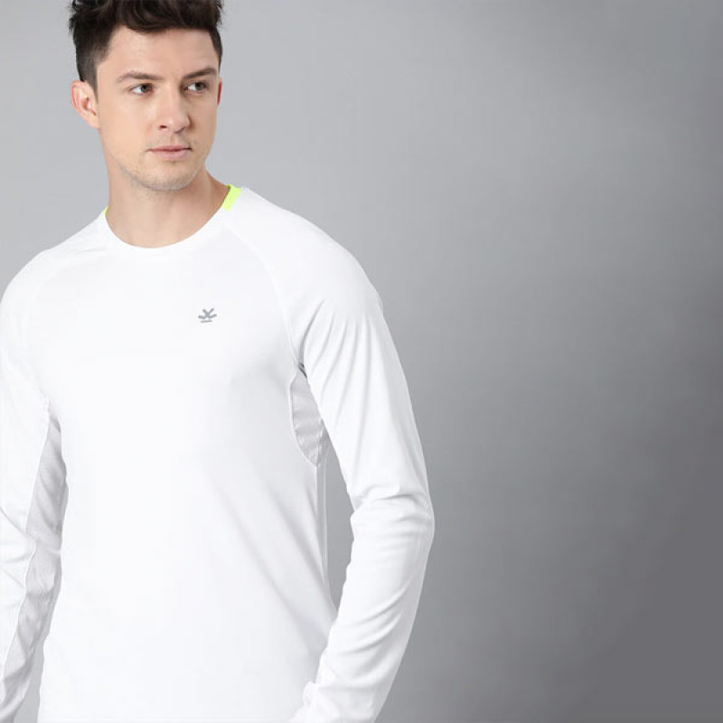 Men White Solid Round Neck T-shirt